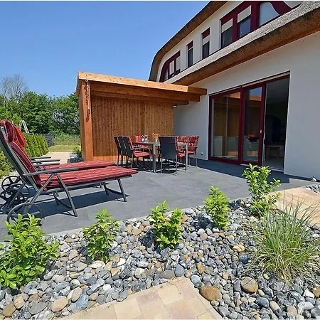 Sea Noise 18 Comfortable Дом отдыха *